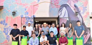 ENTREGA DE LLAVES DE DEPARTAMENTO A UNIVERSITARIOS SACROFAMILENSES